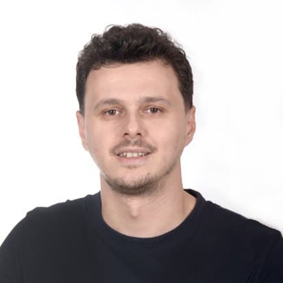 Photo of Λεντιόν Χοτζάι, Senior Frontend Engineer